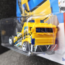 Load image into Gallery viewer, Hot Wheels 2023 Heavy Hitcher Yellow #247 HW Rescue 9/10 New