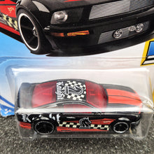 Load image into Gallery viewer, Hot Wheels 2018 '07 Ford Mustang Black #165 Checkmate 3/9 New Long Card