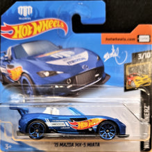 Load image into Gallery viewer, Hot Wheels 2018 '15 Mazda MX-5 Miata Blue #167 Nightburnerz 3/10 New