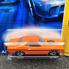 Load image into Gallery viewer, Hot Wheels 2006 '70 Dodge Hemi Challenger Orange #29 2006 First Editions