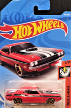 Load image into Gallery viewer, Hot Wheels 2018 '70 Dodge Hemi Challenger Red #189 Muscle Mania 7/10 New