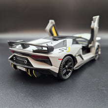 Load image into Gallery viewer, Explorafind 2023 Lamborghini Aventador SVJ 63 Satin Grey 1:24 Die Cast Car