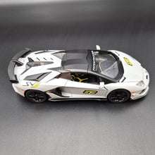 Load image into Gallery viewer, Explorafind 2023 Lamborghini Aventador SVJ 63 Satin Grey 1:24 Die Cast Car