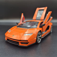 Load image into Gallery viewer, Explorafind 2023 Lamborghini Countach LPI 800-4 Orange 1:24 Die Cast Car