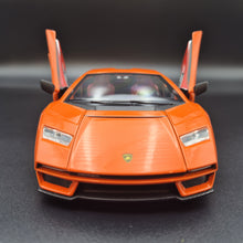 Load image into Gallery viewer, Explorafind 2023 Lamborghini Countach LPI 800-4 Orange 1:24 Die Cast Car