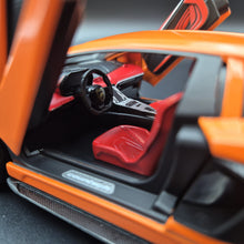 Load image into Gallery viewer, Explorafind 2023 Lamborghini Countach LPI 800-4 Orange 1:24 Die Cast Car