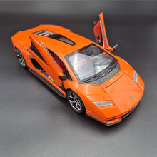 Load image into Gallery viewer, Explorafind 2023 Lamborghini Countach LPI 800-4 Orange 1:24 Die Cast Car