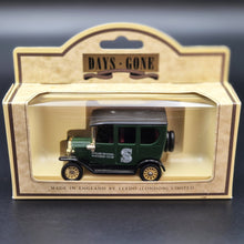 Load image into Gallery viewer, Lledo Days Gone 1920 Model T Ford Car Singer Sewing Machine Co. Ltd Dark Green DG33001