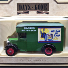 Load image into Gallery viewer, Lledo Days Gone 1934 Dennis Parcels Van Carter Paterson - Atora for Xmas DG16027