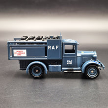 Load image into Gallery viewer, Lledo RAF Ground Crew Support Set BB1003 Diecast Model Set - 3 x Vehicles Battle Of Britain