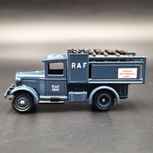 Load image into Gallery viewer, Lledo RAF Ground Crew Support Set BB1003 Diecast Model Set - 3 x Vehicles Battle Of Britain