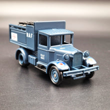 Load image into Gallery viewer, Lledo RAF Ground Crew Support Set BB1003 Diecast Model Set - 3 x Vehicles Battle Of Britain
