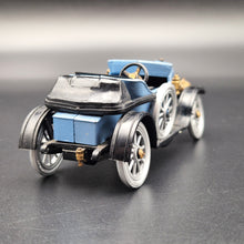 Load image into Gallery viewer, Lone Star Road-Masters 1913 Morris Oxford "Bullnose" Light Blue 1:43 Diecast Model - Rare Model