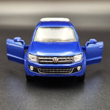 Load image into Gallery viewer, Explorafind MSZ 2019 Volkswagen Amarok Blue 1:46 Die Cast Car New Boxed