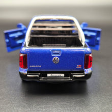 Load image into Gallery viewer, Explorafind MSZ 2019 Volkswagen Amarok Blue 1:46 Die Cast Car New Boxed