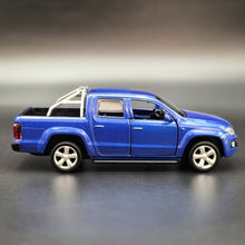 Load image into Gallery viewer, Explorafind MSZ 2019 Volkswagen Amarok Blue 1:46 Die Cast Car New Boxed
