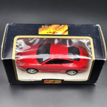Load image into Gallery viewer, Maisto 1997 Porsche 911 (993) Carrera Red #21008 1:38 Die Cast Car