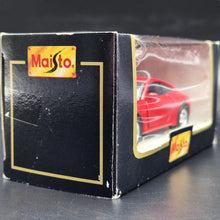 Load image into Gallery viewer, Maisto 1997 Porsche 911 (993) Carrera Red #21008 1:38 Die Cast Car