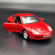 Load image into Gallery viewer, Maisto 1997 Porsche 911 (993) Carrera Red #21008 1:38 Die Cast Car