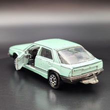 Load image into Gallery viewer, Majorette 1989 Renault 25 Pale Green #222 200 Series