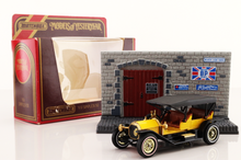 Load image into Gallery viewer, Matchbox 1912 Simplex-50 Tourabout Yellow Models Of Yesteryear Y9-2 Boxed
