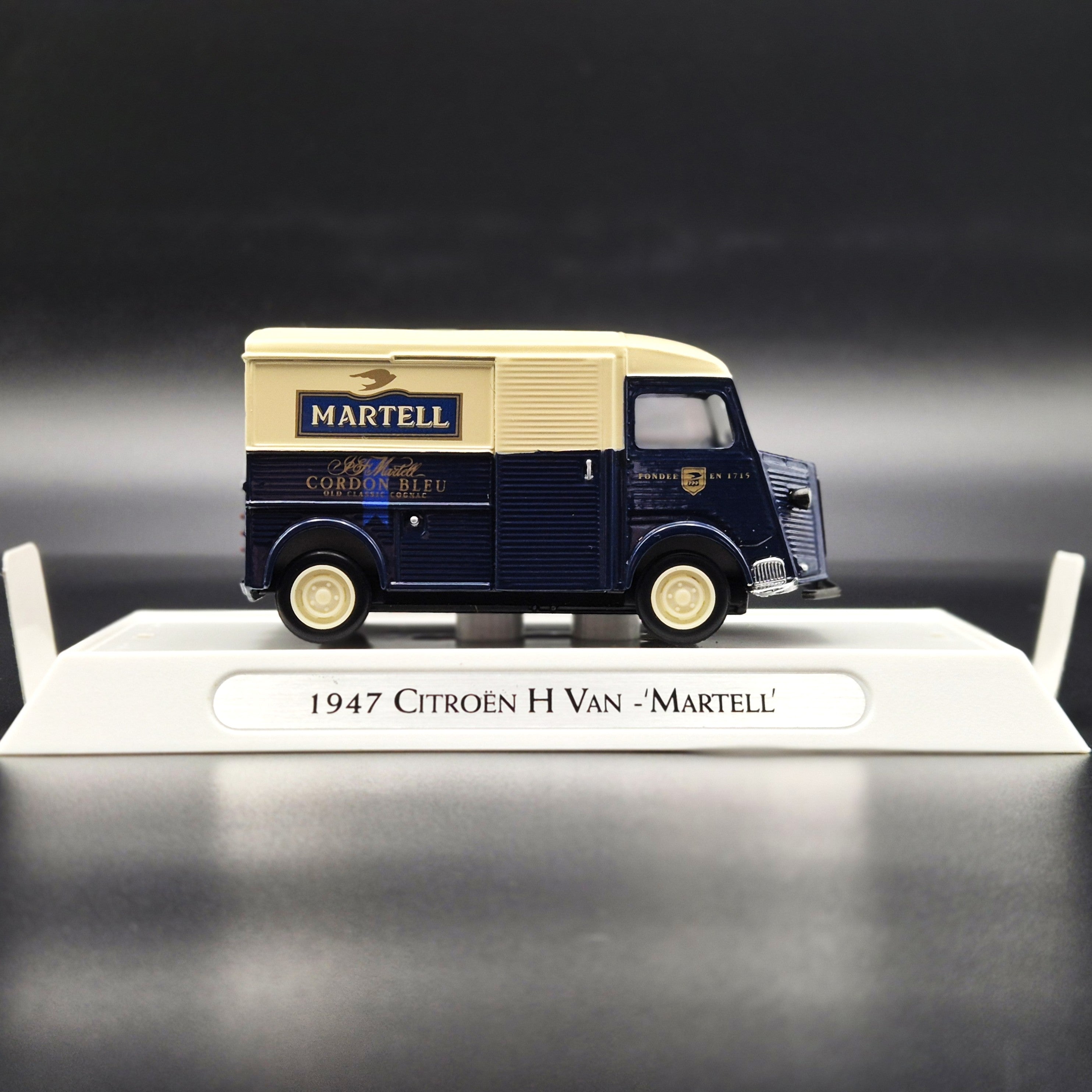 1947 Citroën H Van - Martell Matchbox 1947 Citroen H-Type Integral Van 'Martell' Models Of