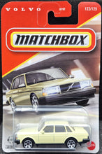 Load image into Gallery viewer, Matchbox 2025 1986 Volvo 240 Cream Yellow #122 MBX Showroom New Long Card