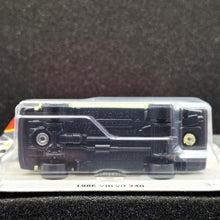 Load image into Gallery viewer, Matchbox 2025 1986 Volvo 240 Cream Yellow #122 MBX Showroom New Long Card