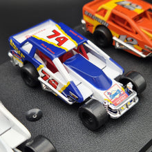 Load image into Gallery viewer, Matchbox 1993 Dirt Racer DIRT Super Stars Series Speedway Cars 4 Car Display Case