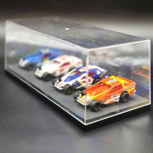 Load image into Gallery viewer, Matchbox 1993 Dirt Racer DIRT Super Stars Series Speedway Cars 4 Car Display Case