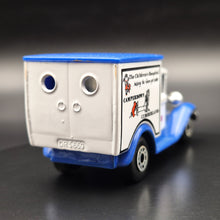 Load image into Gallery viewer, Matchbox 1991 Ford Model A Van The Childrens Hospital Camperdown 1-75 Series MB38 Special Edition Boxed