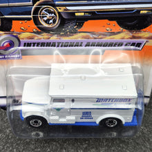 Load image into Gallery viewer, Matchbox 2000 International Armored Car Light Grey #58 Speedy Delivery Long Card