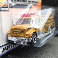 Load image into Gallery viewer, Matchbox 2000 International Fire Pump Gold #30 Matchbox Firefighters Series 5/5 New