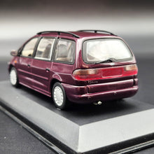 Load image into Gallery viewer, Minichamps 1995 Ford Galaxy Maroon #430 084162 1:43 Diecast Model
