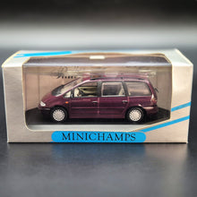 Load image into Gallery viewer, Minichamps 1995 Ford Galaxy Maroon #430 084162 1:43 Diecast Model