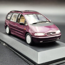Load image into Gallery viewer, Minichamps 1995 Ford Galaxy Maroon #430 084162 1:43 Diecast Model