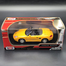 Load image into Gallery viewer, MotorMax 2004 Porsche 986 Boxster Yellow Timeless Legends #73226 1-24 Diecast Car