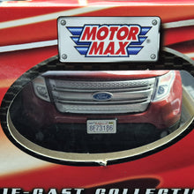 Load image into Gallery viewer, MotorMax 2015 Ford Explorer XLT SUV Dark Red #73186 1-18 Diecast Car