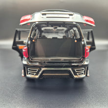 Load image into Gallery viewer, Explorafind 2023 Nissan Patrol Black 1:24 Die Cast Car
