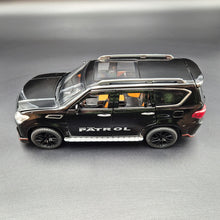 Load image into Gallery viewer, Explorafind 2023 Nissan Patrol Black 1:24 Die Cast Car