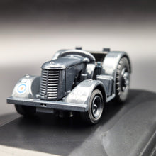 Load image into Gallery viewer, Oxford Military Diecast David Brown Tractor RAF Blue/Grey 76DBT006 1:76 Diecast Model