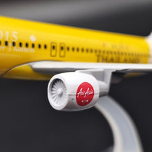Load image into Gallery viewer, Phoenix Thai AirAsia Airbus A320 Special "Amazing Thailand"/"Discover Thainess" 1:400 Aircraft Model