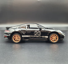 Load image into Gallery viewer, Explorafind 2021 Porsche 911 Turbo S Black 1:24 Die Cast Car