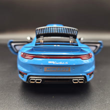 Load image into Gallery viewer, Explorafind 2021 Porsche 911 Turbo S Sky Blue 1:24 Die Cast Car