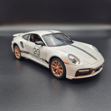 Load image into Gallery viewer, Explorafind 2021 Porsche 911 Turbo S White 1:24 Die Cast Car