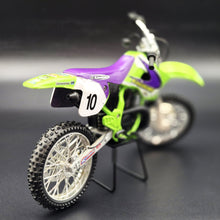 Load image into Gallery viewer, Racing Champions 1997 Kawasaki KX250 Motorcross Motorcycle Damon Huffman #10 1/9 Scale Diecast