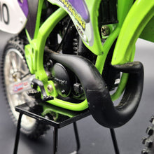 Load image into Gallery viewer, Racing Champions 1997 Kawasaki KX250 Motorcross Motorcycle Damon Huffman #10 1/9 Scale Diecast