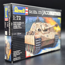 Load image into Gallery viewer, Revell Sd.Kfz. 173 Jagdpanther Tank Destroyer #03111 1:72 Scale Model Kit