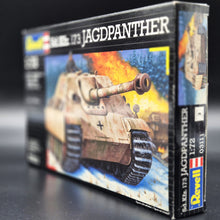 Load image into Gallery viewer, Revell Sd.Kfz. 173 Jagdpanther Tank Destroyer #03111 1:72 Scale Model Kit