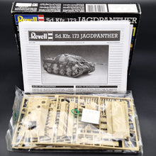 Load image into Gallery viewer, Revell Sd.Kfz. 173 Jagdpanther Tank Destroyer #03111 1:72 Scale Model Kit